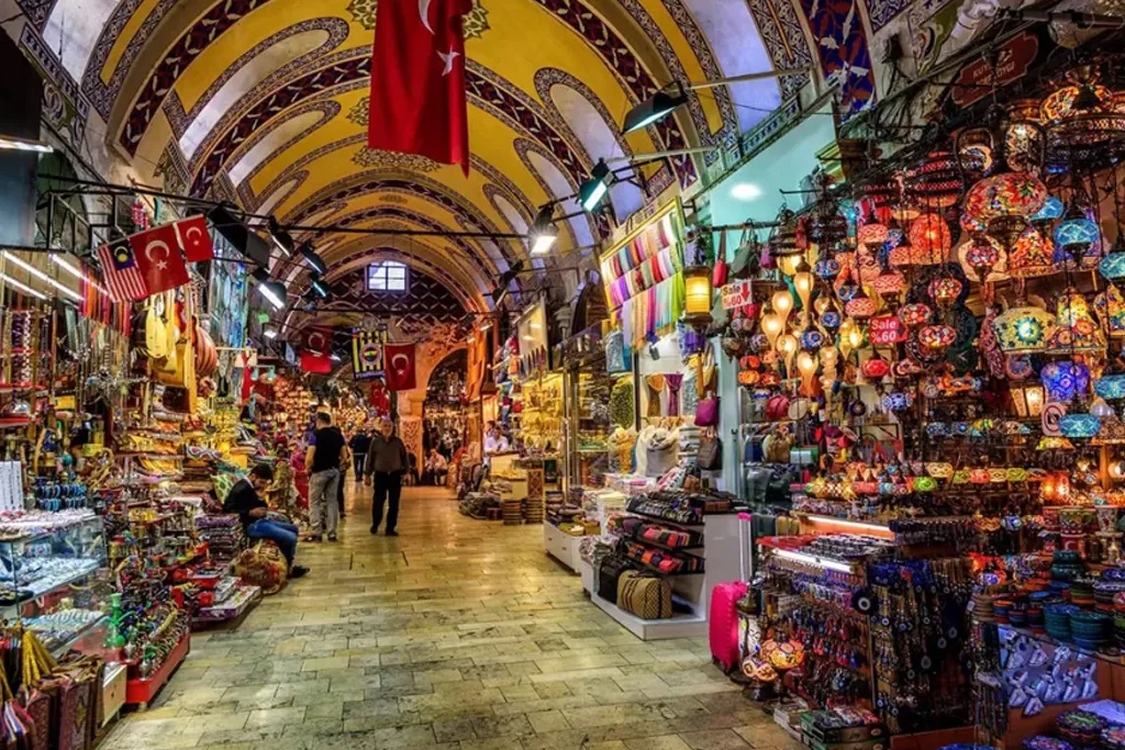 İZMİR'İN KALBİNE EGE'NİN MAVİLİKLERİNE YOLCULUK: İZMİR TURU