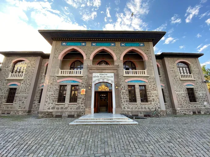 SONBAHARDA BAŞKENT’E YOLCULUK: ANKARA TURU